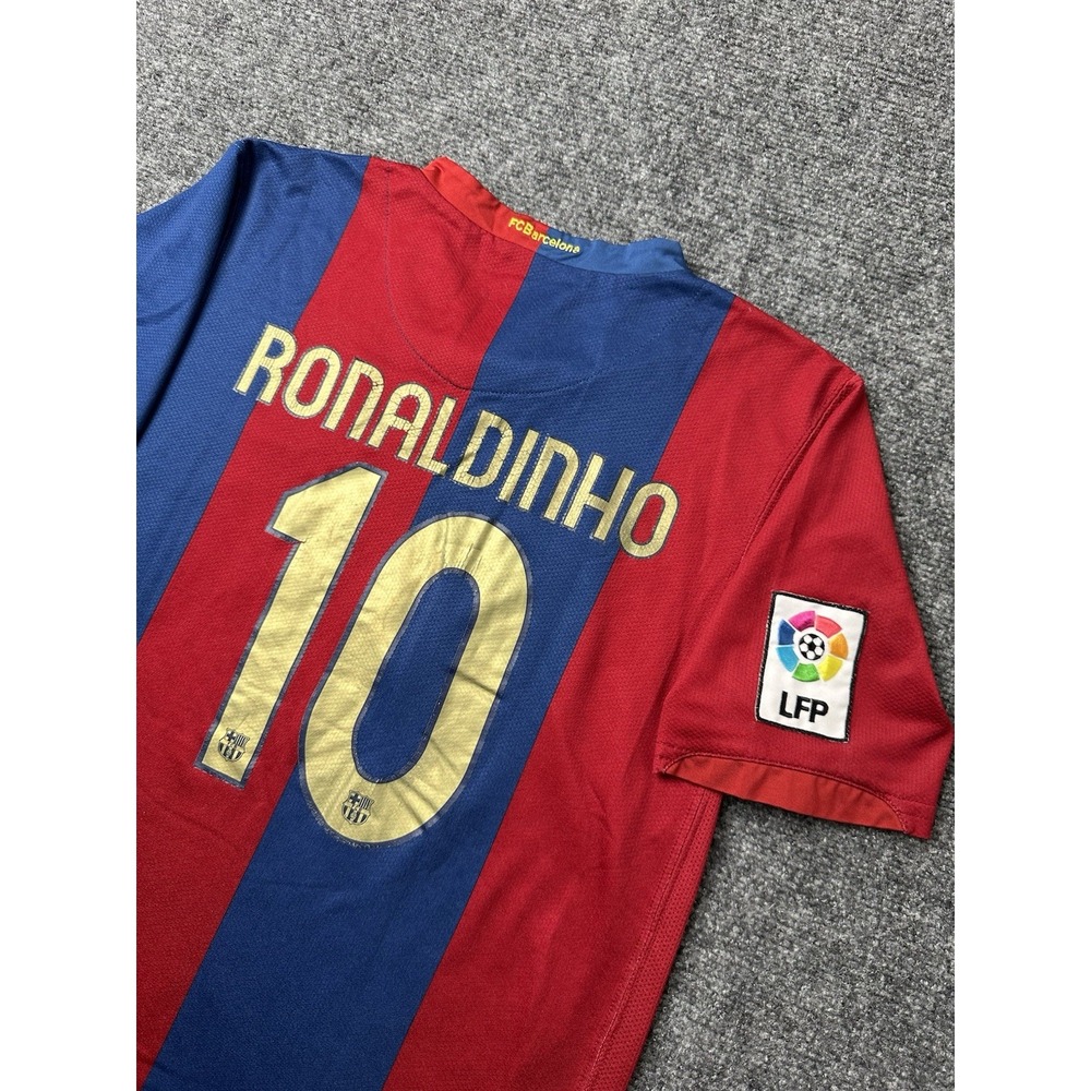 Boys Soccer Nike Barcelona Ronaldinho Home Jersey Blue Red, Size XL (18–20) - Picture 3 of 11